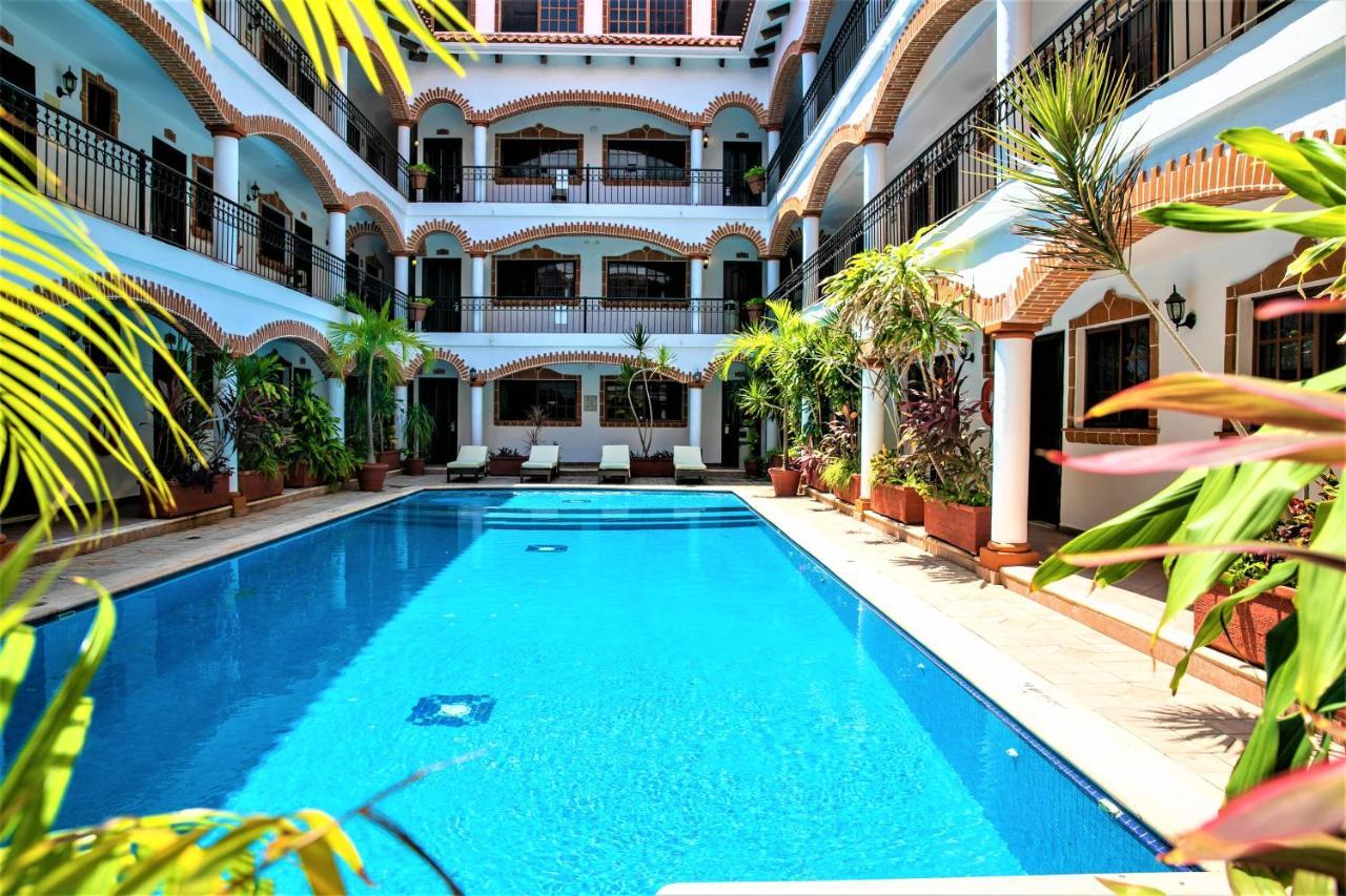 Hotel Colonial Πλάγια Ντελ Κάρμεν Εξωτερικό φωτογραφία