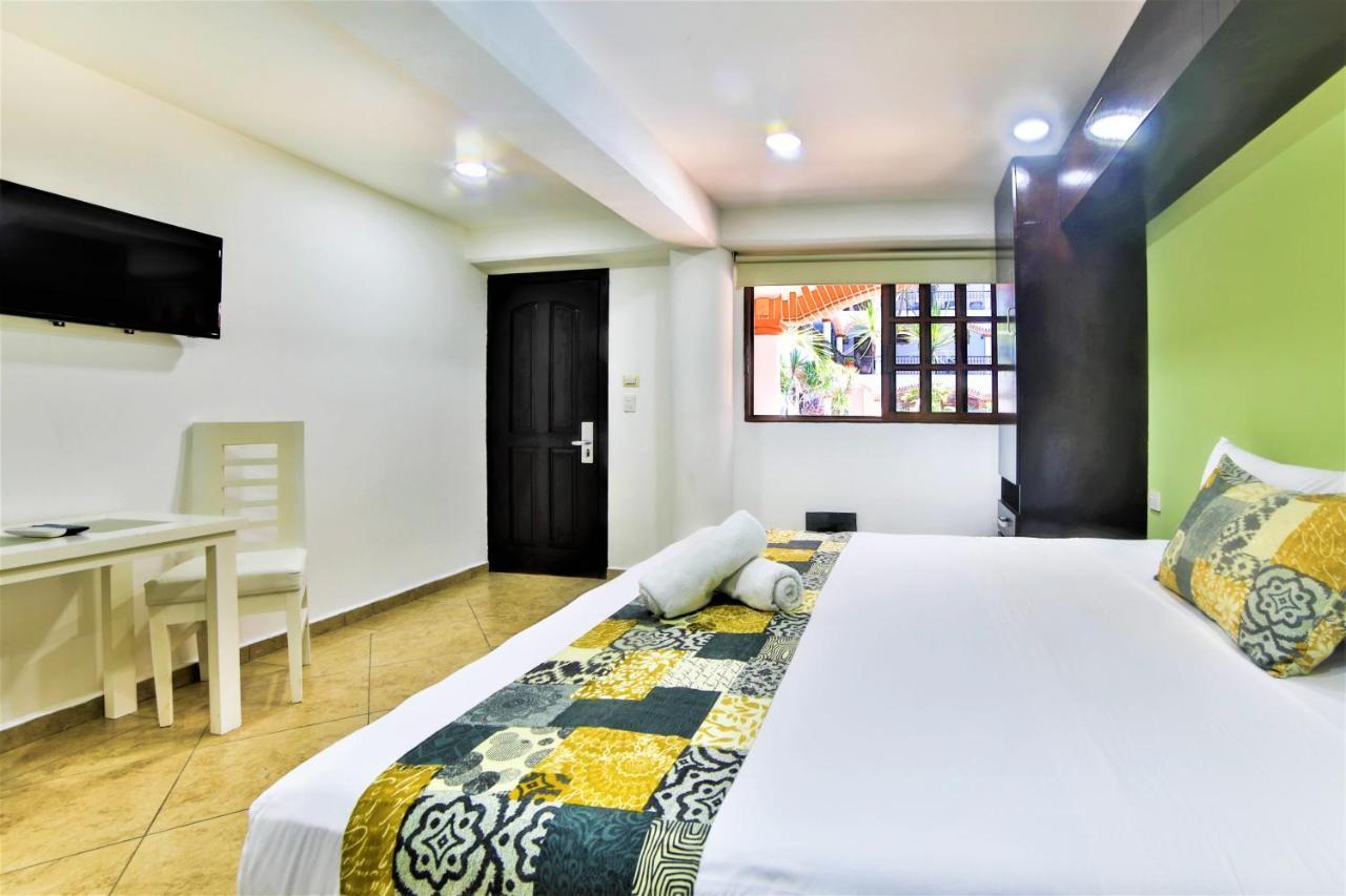 Hotel Colonial Πλάγια Ντελ Κάρμεν Εξωτερικό φωτογραφία